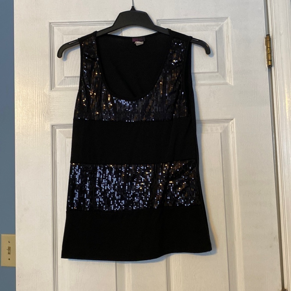 Agenda womens sparkly tank top; size medium